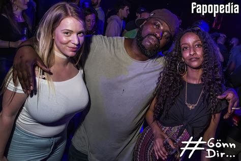 Laura Katz Nude OnlyFans Leaks Photo 2117336 Fapopedia