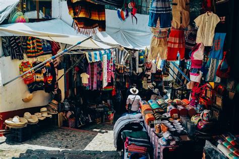 Best Puerto Vallarta Shopping Markets Souvenirs And Boutiques