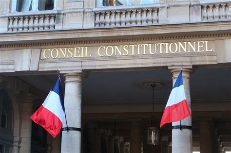 Pouvoir D Achat Le Conseil Constitutionnel Valide Les Deux Lois Avec