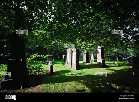 St Cuthberts Church Graveyard, Edinburgh Stock Photo - Alamy