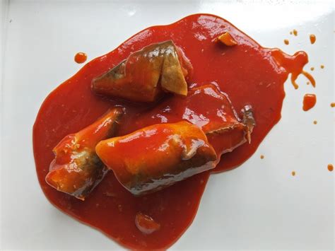 Wholesale Canned Sardines In Hot Tomato Sauce 50 X 155g 24 X 425g