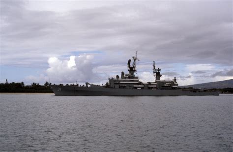 A Port Beam View Of The Guided Missile Cruiser Uss Sterett Cg