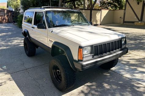 No Reserve 1996 Jeep Cherokee Sport 2 Door 4×4 5 Speed For Sale On Bat