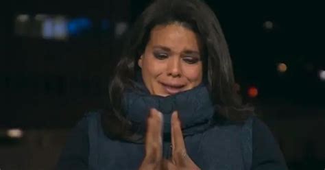 Cnn Anchor Sara Sidner Breaks Down In Tears Live On Air While Reporting