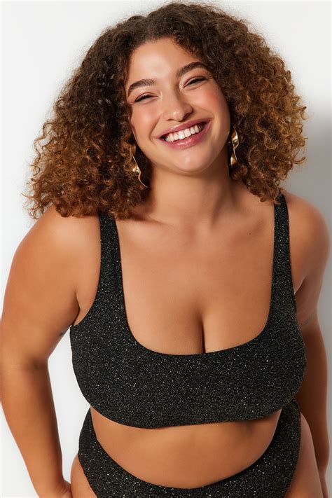 Trendyolmilla Curve Siyah Simli Kumaş Bralette Büyük Beden Bikini Üstü TBBSS CT Fiyatı