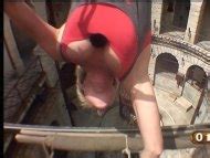 Naked Rebecca Hampton In Fort Boyard