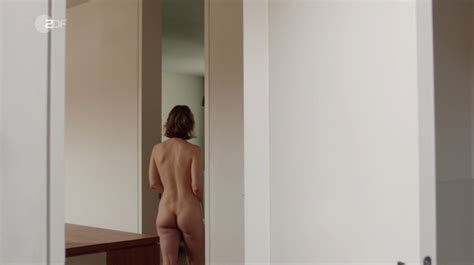 Naked Katrin Röver in Nie mehr wie es war