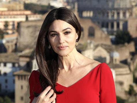 Magic FM Monica Bellucci La 56 De Ani Cele Mai Frumoase Fotografii