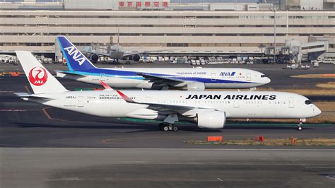 Japan Airlines vs ANA - Which Japanese Carrier Is Better?