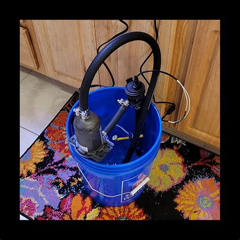 Engine Block Heater Self Circulation Engine Water Heater Black