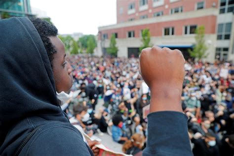 Galerija Od Bostonske Ajanke Do Pojave Pokreta Black Lives Matter U