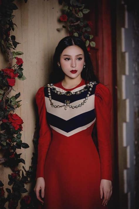 Hot girl và hot boy 18 12 2017 Pông Chuẩn thừa nhận có bầu rồi mới cưới Bạch Dương tình cảm