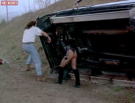 Lara Daans Nude Pics Pagina