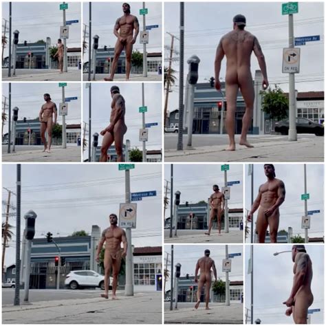 Favorite FUCKING HELL Hunk Walks Naked In ThisVid