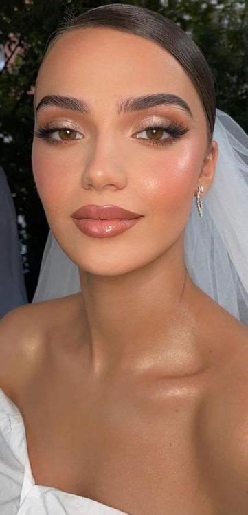 Top 33 Wedding Makeup Looks 2024 Bridal Beauty For Every Eye Color