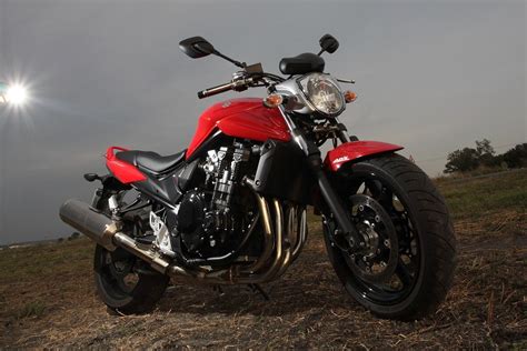 Naked Mix č 1 Suzuki GSF650 BANDIT MOTOHOUSE