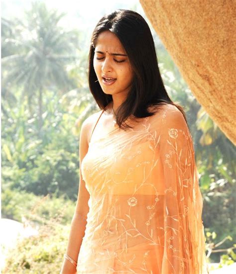 Anushka Hot Photos Stills Unfist