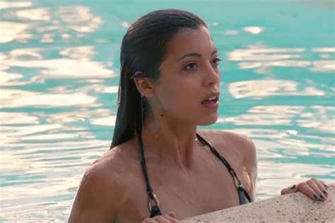 Hot Sexy Stephanie Sigman Bikini Pics