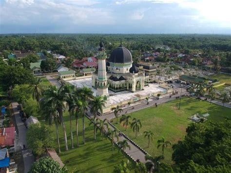 Melihat Masjid Azizi Masjid Kesultanan Langkat Yang Masih Tersisa