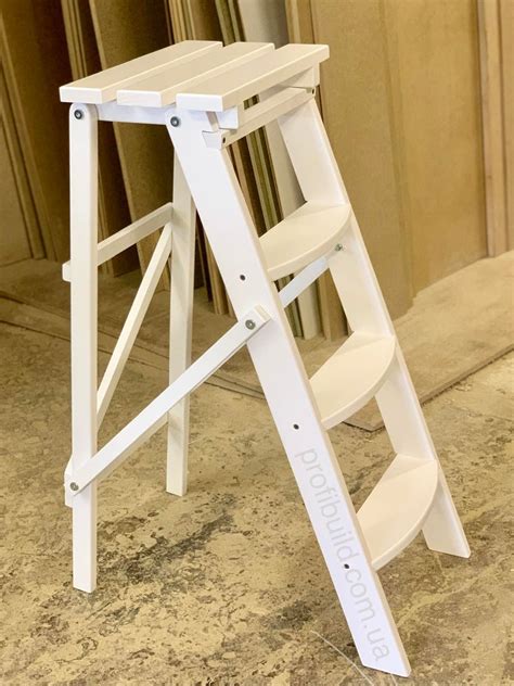 Белая деревянная стремянка стул купить. Интерьерная деревянная стремянка