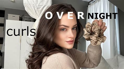 PRESERVING Overnight Hair Curls & Blowout With a SILK SCRUNCHIES ...