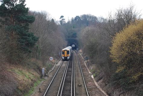 The Tunbridge Wells Train Enters The © N Chadwick Cc By Sa20