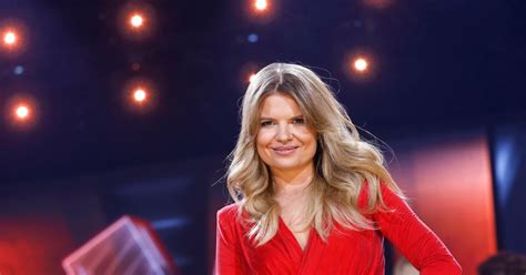 Marta Manowska Pozuje W Bikini Na Skale Afrodyta FOTO Dziennik Pl