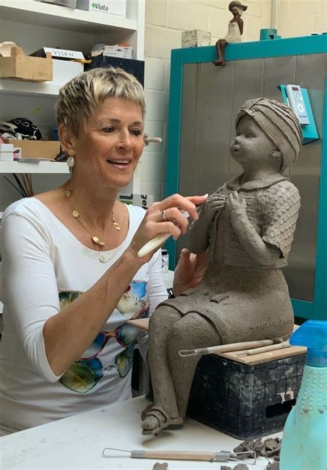 Veerle Veerle De Vos Avelgem Keramische Sculpturen Klei