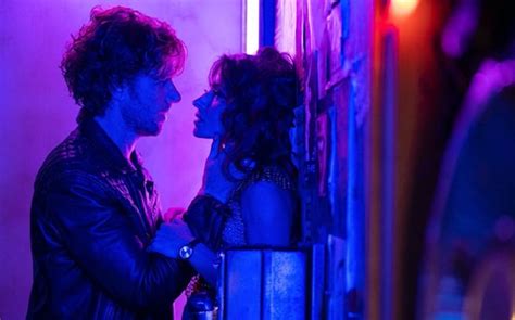 Sex Life série picante da Netflix se perde em trama arrastada crítica Minha Série