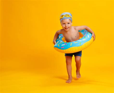 Asthma: can swimming help? - myDr.com.au