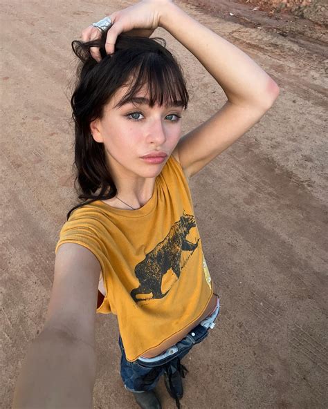 Starlet Arcade Hot Malina Weissman