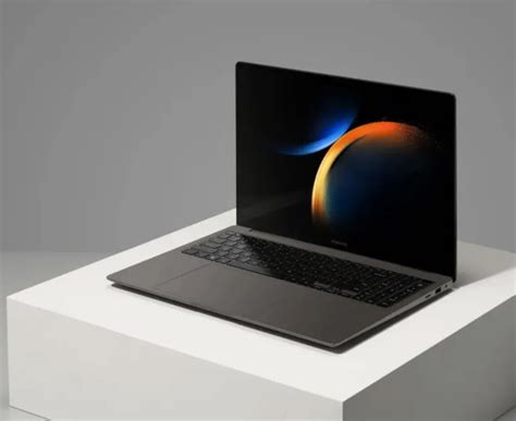 Samsung Galaxy Book Fhd Gb Intel Raptor Lake Core I