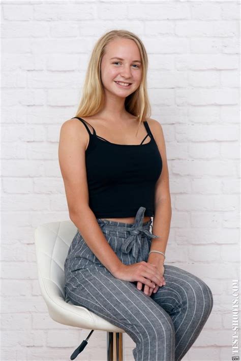 Layza Virgin 18yo Teenager First Naked Casting Test Shoots Hosted At ImgBB ImgBB