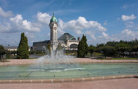 800+ Fotos, Bilder und lizenzfreie Bilder zu Limoges Fotos - iStock