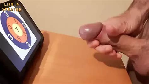 Homemade Amateur Handjob And Cumshot On Card Holder Xhamster