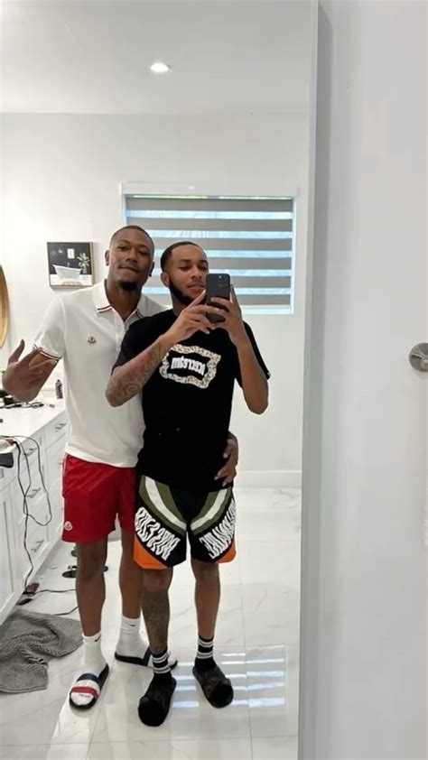 Pin By Jay Flowers On Black Couples Goals Black Gay Cute Gay Couples Cute Gay