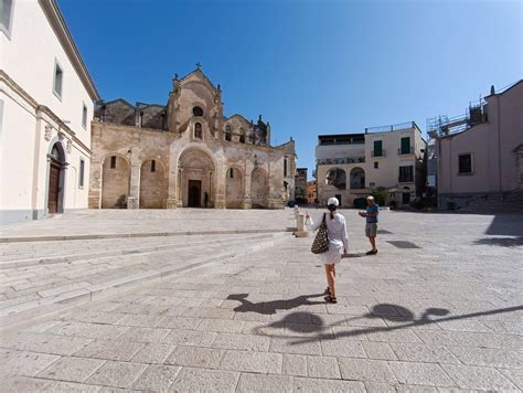 Exploring the Best of Eastern Italy on a Scenic Road Trip - Travel with