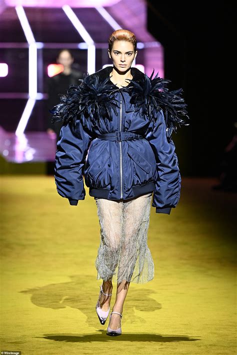 Kendall Jenner Strips Naked Before Slipping Into A Tiny Black Bikini For Jaw Dropping I D Shoot