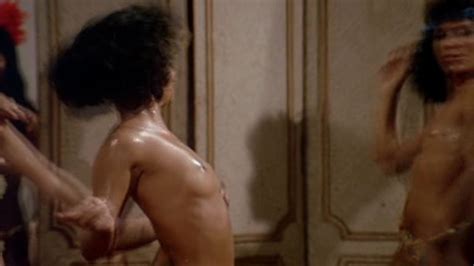 Elys Cardoso nude pics página