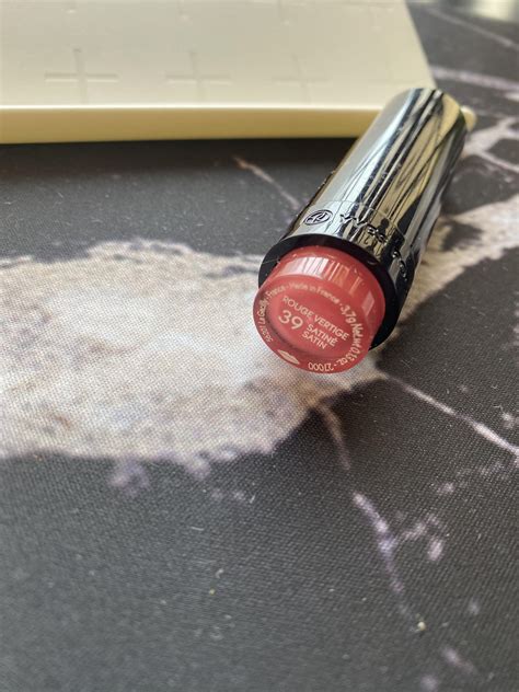 Yves Rocher Rouge Vertige Lipstick 39, Beauty & Personal Care, Face ...