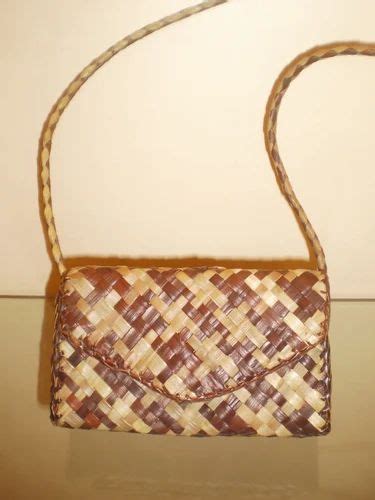 Handicraft Bag At Best Price In Kozhikode By Artasia Id 3425293455