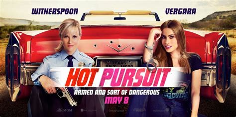 Hot Pursuit Movie Mom