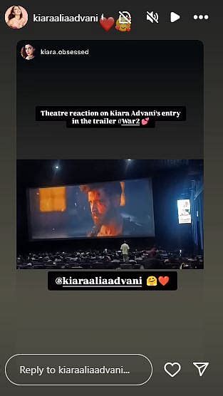 Kiara Advani S Bikini Shot In War Teaser Gets Crazy Reaction In Theatre Video Goes Viral Watch