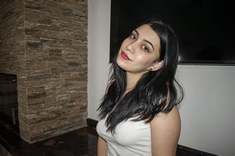 Eve Evian Let S Party VR Porn Video VRPorn