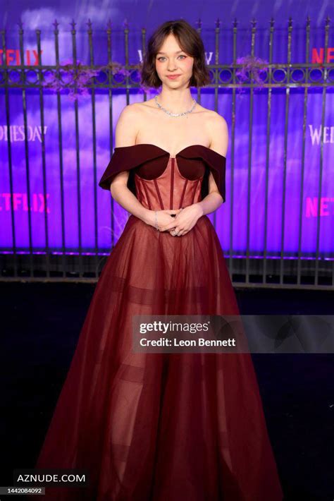 EMMA MYERS Nude AZNude