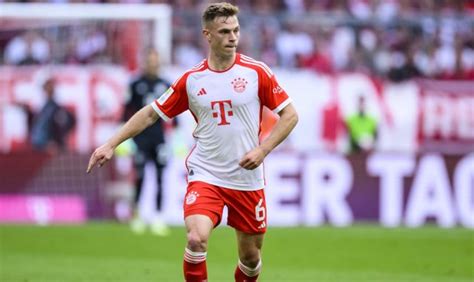 FC Bayern Kimmich Einsatz Wackelt