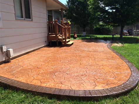 Patio Pavers can transform your backyard | E & J Concrete and Dirt Work