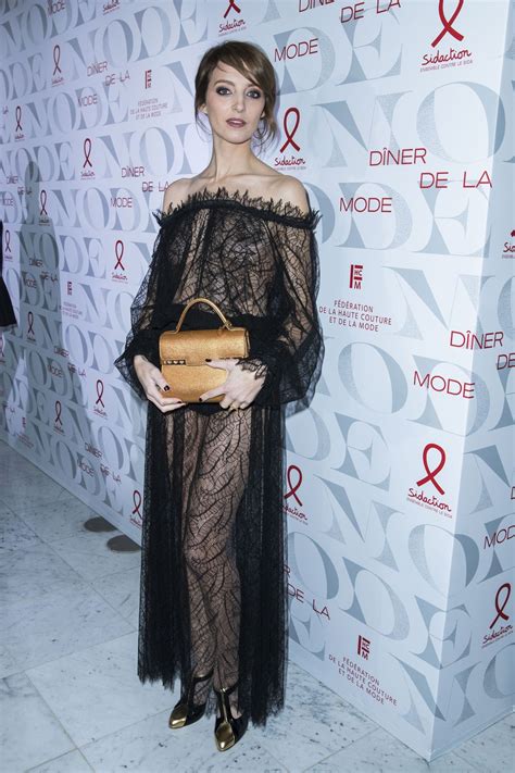 Stephanie Crayencour Nude Fappening Collection The Fappening