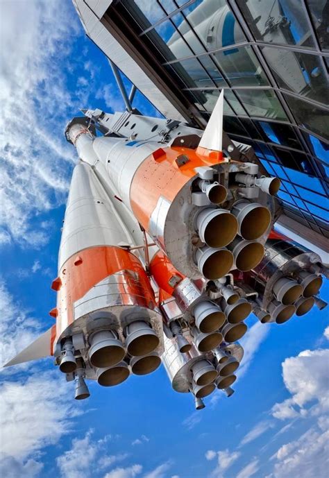 Pin de Hamakawa Toshiro en Rockets | Carrera espacial, Astrónomos ...