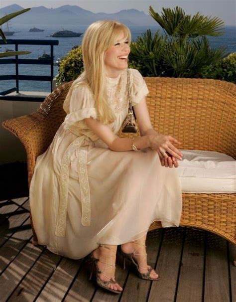 Claudia Schiffer Nude Porn Photos Nudepicshd